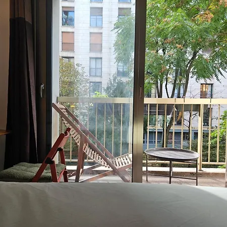 Daire Guestready - Charming Retreat Near Eiffel Tower *