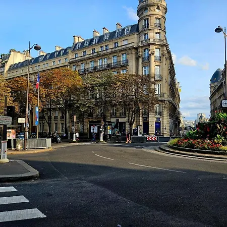 Daire Guestready - Charming Retreat Near Eiffel Tower *